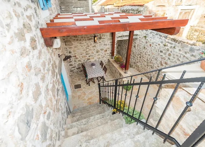 Lipa Nasa 펜션 Neviđane