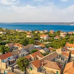Lipa Nasa Tatil Evi *