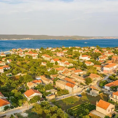 Vikendica Lipa Nasa *