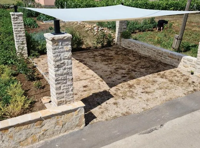 Vikendica Lipa Nasa *