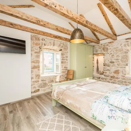 Ferienhaus Lipa Nasa *